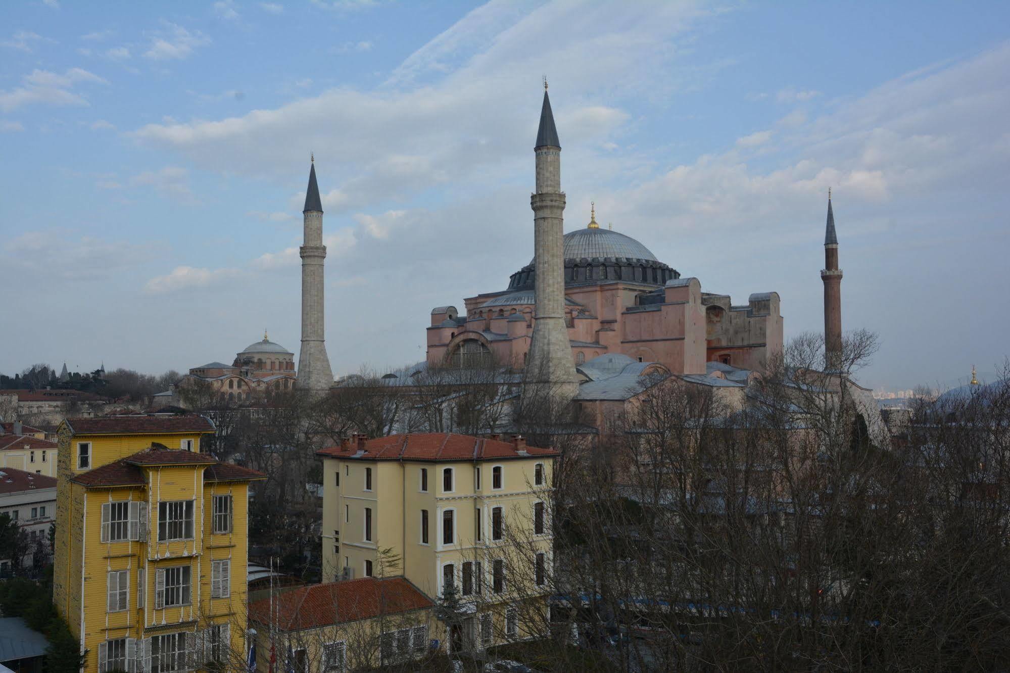 Ares Hotel Istambul Exterior foto